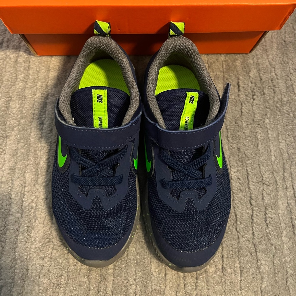 Nike Downshifter Toddler size 9 sneakers
